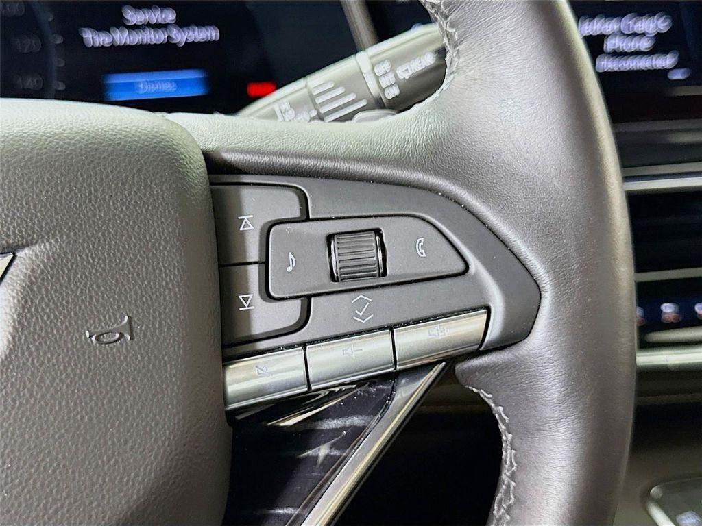 used 2024 Cadillac Escalade ESV car, priced at $85,799