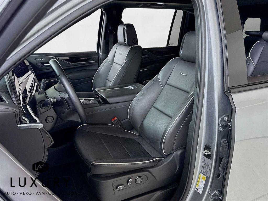 used 2024 Cadillac Escalade ESV car, priced at $85,799