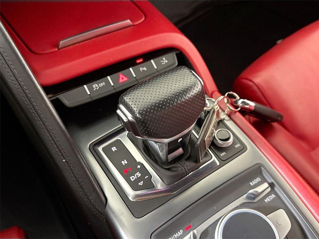 used 2017 Audi R8 car, priced at $117,999