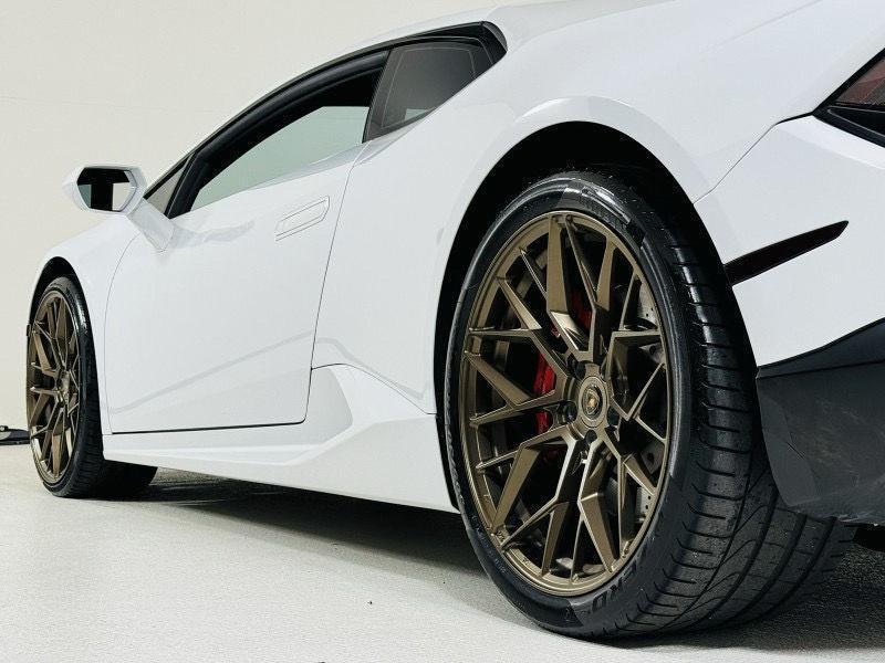 used 2019 Lamborghini Huracan car, priced at $214,999