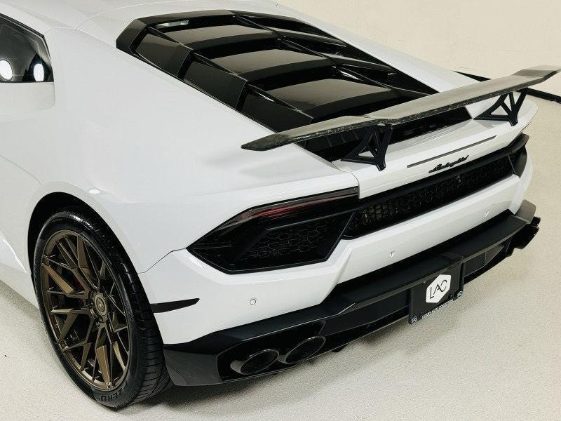 used 2019 Lamborghini Huracan car, priced at $214,999