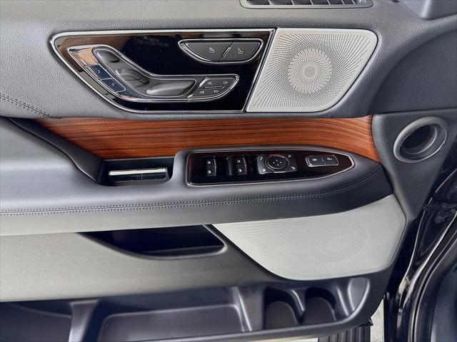 used 2024 Lincoln Navigator car, priced at $86,999