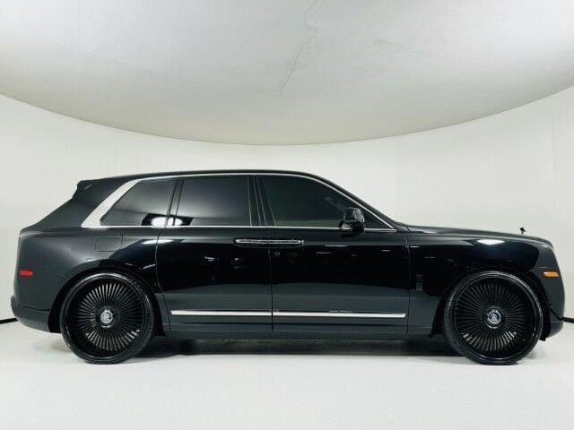 used 2021 Rolls-Royce Cullinan car, priced at $314,997