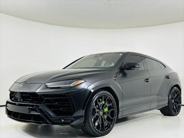 used 2022 Lamborghini Urus car, priced at $232,999