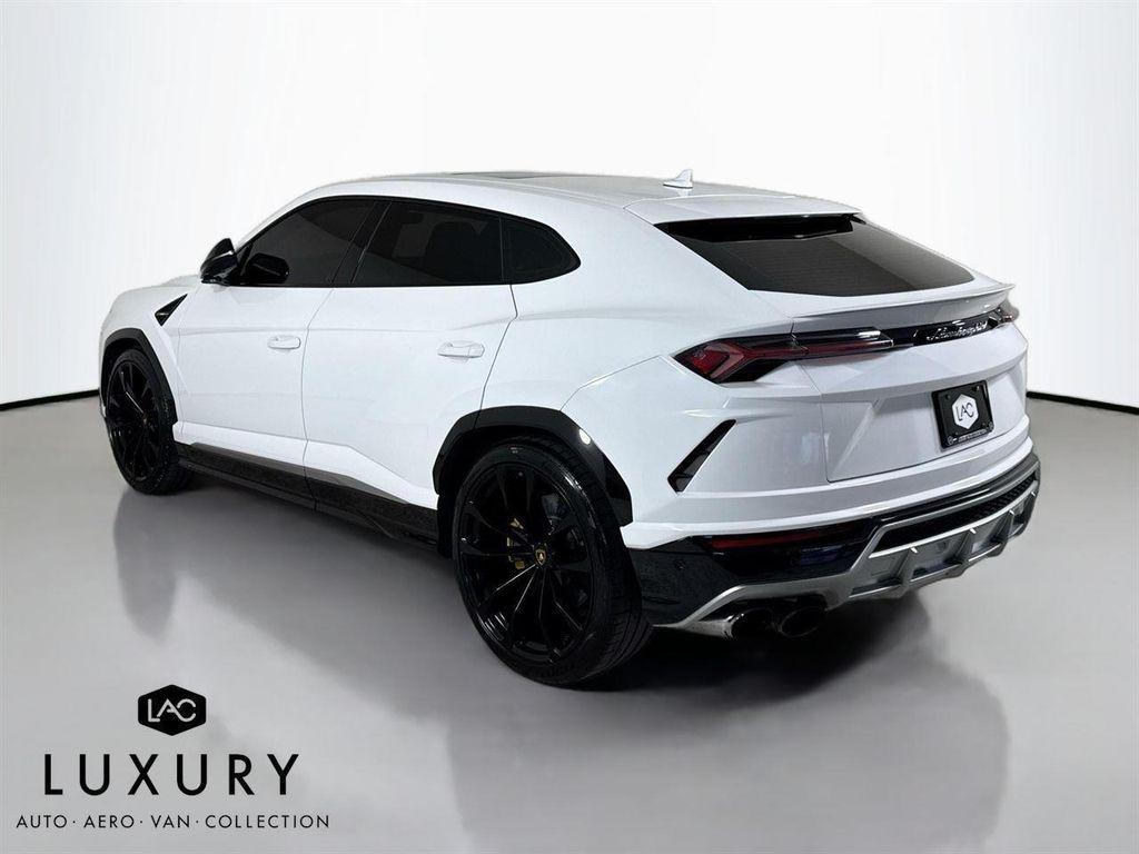 used 2020 Lamborghini Urus car
