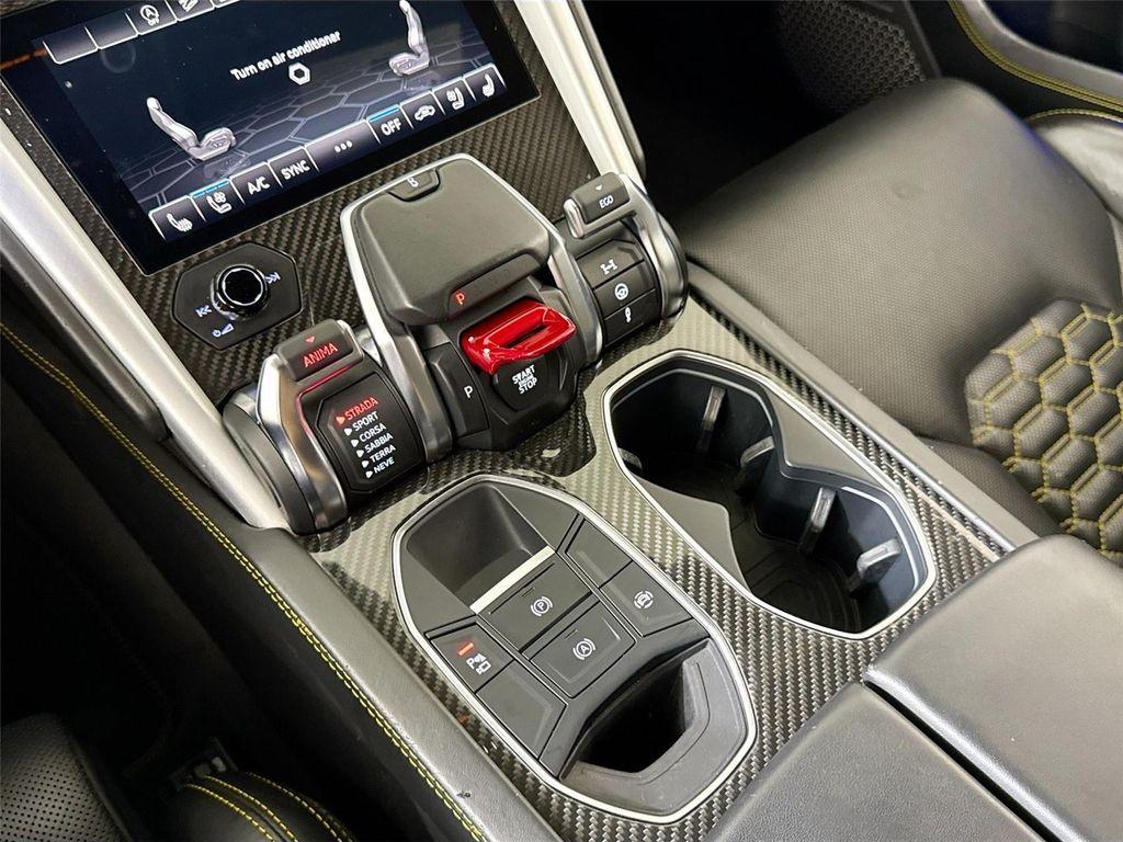 used 2020 Lamborghini Urus car