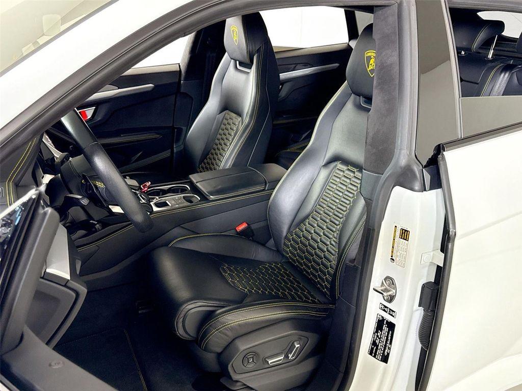 used 2020 Lamborghini Urus car