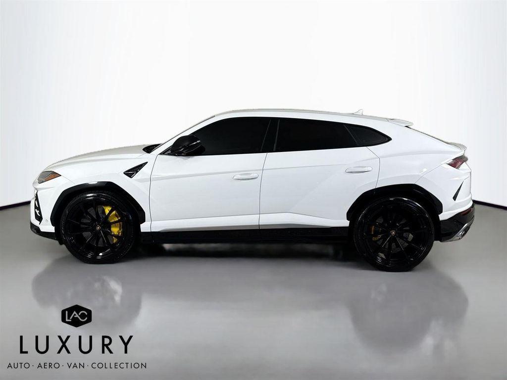 used 2020 Lamborghini Urus car