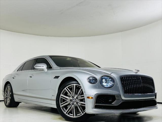 used 2022 Bentley Flying Spur Hybrid car, priced at $166,999