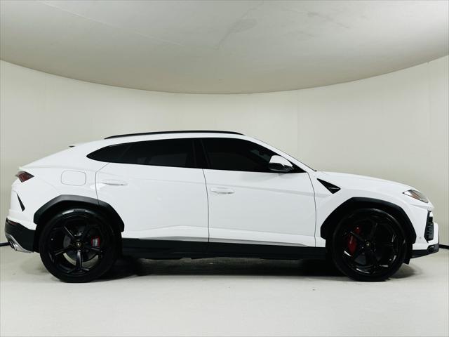 used 2020 Lamborghini Urus car, priced at $199,999