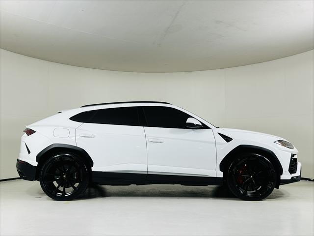 used 2020 Lamborghini Urus car, priced at $193,999