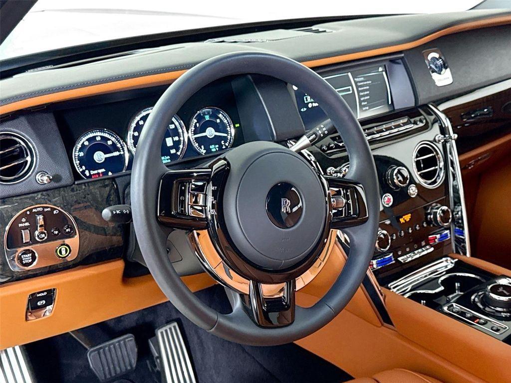 used 2023 Rolls-Royce Cullinan car, priced at $333,999