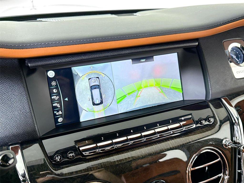 used 2023 Rolls-Royce Cullinan car, priced at $333,999