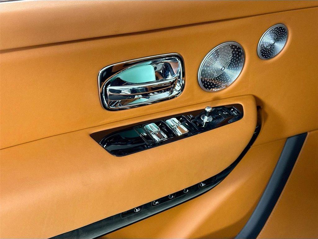 used 2023 Rolls-Royce Cullinan car, priced at $333,999