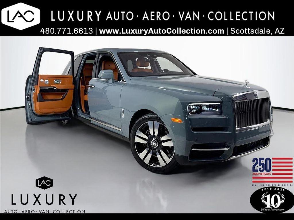 used 2023 Rolls-Royce Cullinan car, priced at $333,999