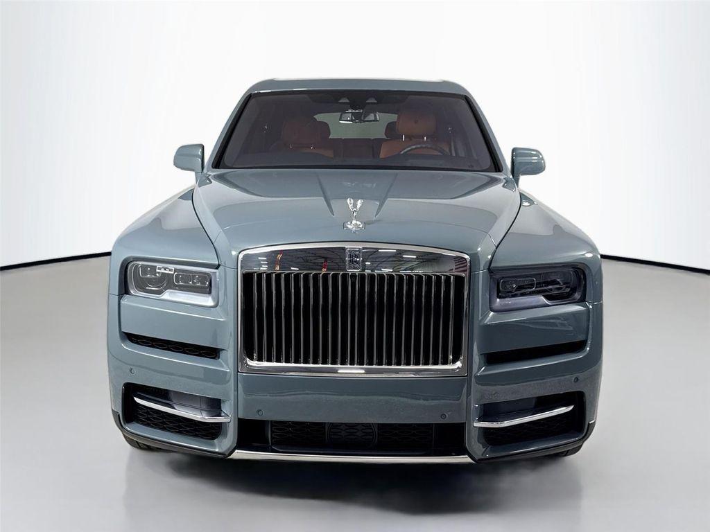 used 2023 Rolls-Royce Cullinan car, priced at $333,999