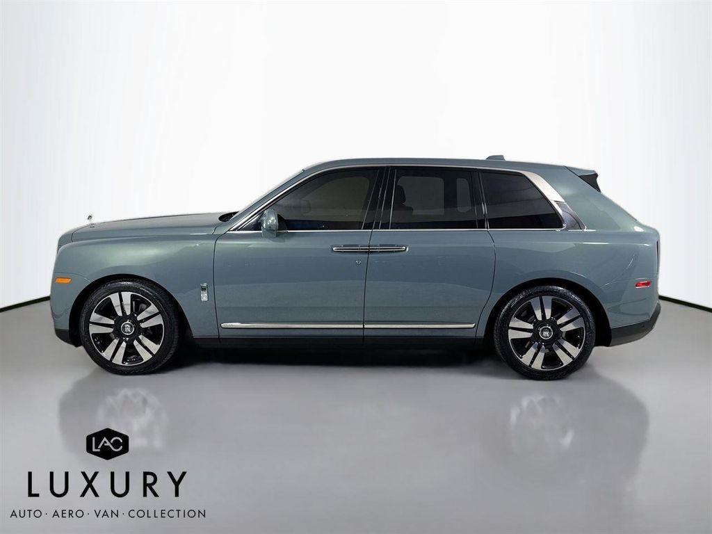 used 2023 Rolls-Royce Cullinan car, priced at $333,999