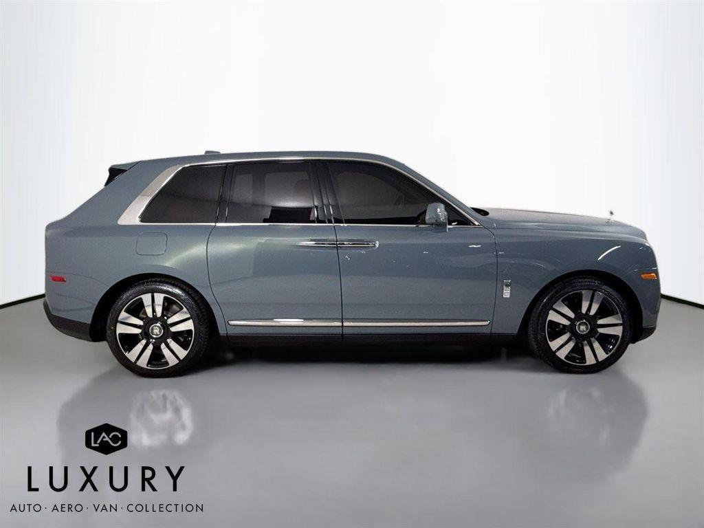 used 2023 Rolls-Royce Cullinan car, priced at $333,999