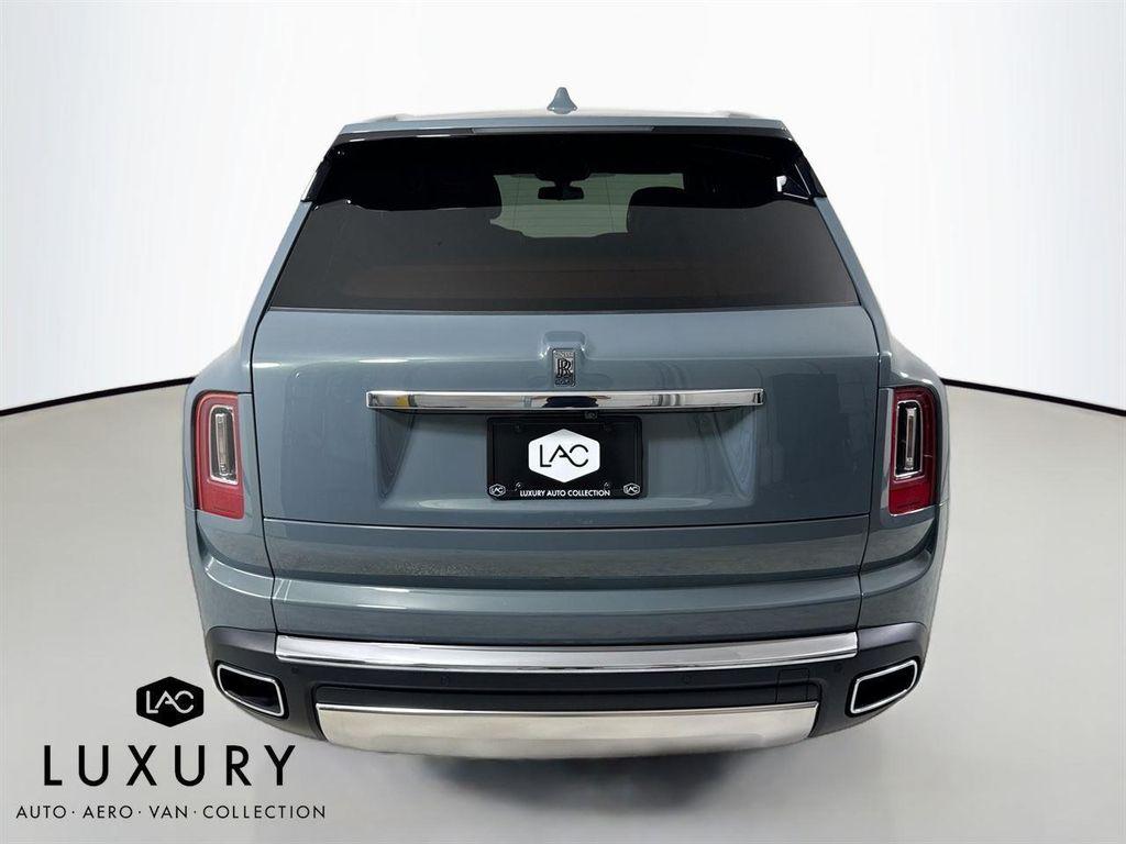 used 2023 Rolls-Royce Cullinan car, priced at $333,999