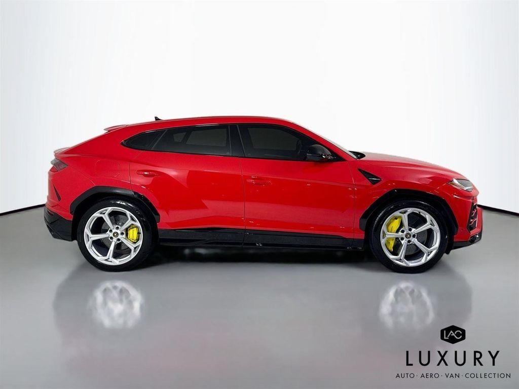 used 2020 Lamborghini Urus car, priced at $179,999