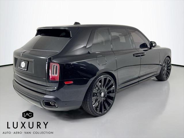 used 2022 Rolls-Royce Cullinan car, priced at $347,999