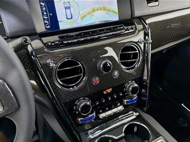 used 2022 Rolls-Royce Cullinan car, priced at $347,999