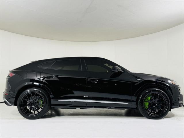 used 2020 Lamborghini Urus car, priced at $186,999