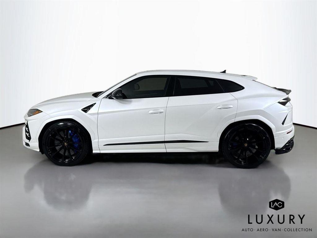 used 2021 Lamborghini Urus car, priced at $193,999