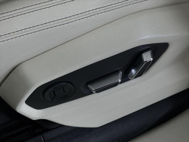 used 2022 Lamborghini Urus car, priced at $259,999