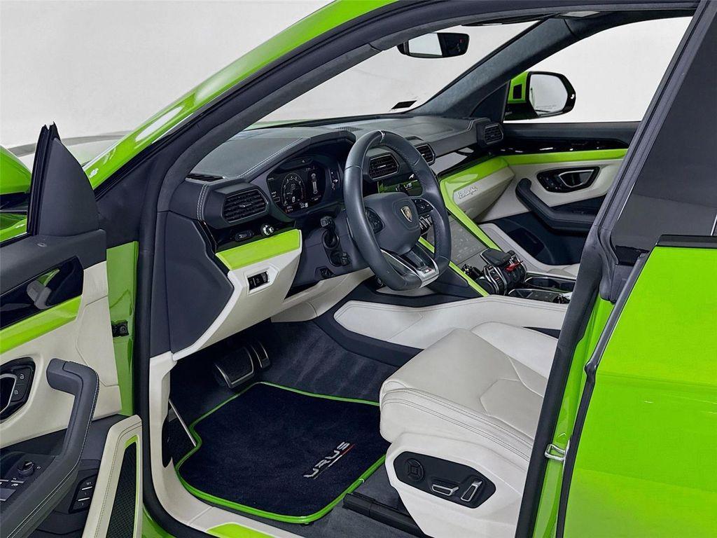 used 2022 Lamborghini Urus car, priced at $247,999