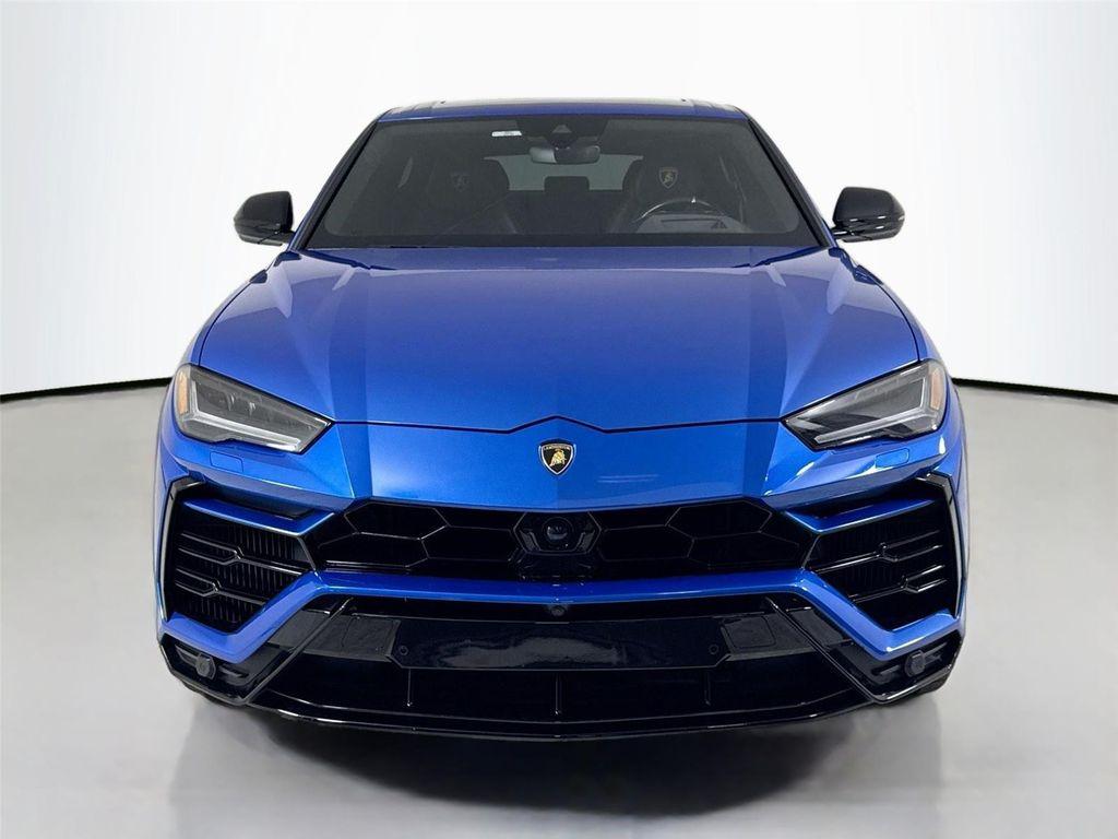used 2022 Lamborghini Urus car, priced at $186,999