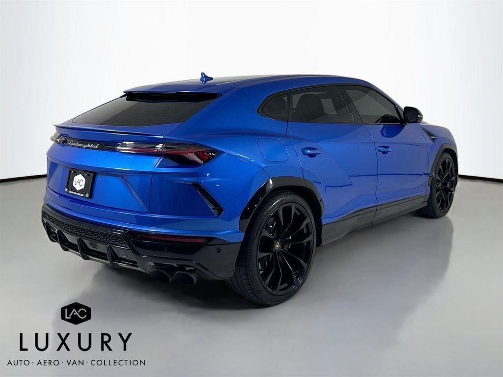 used 2022 Lamborghini Urus car, priced at $186,999