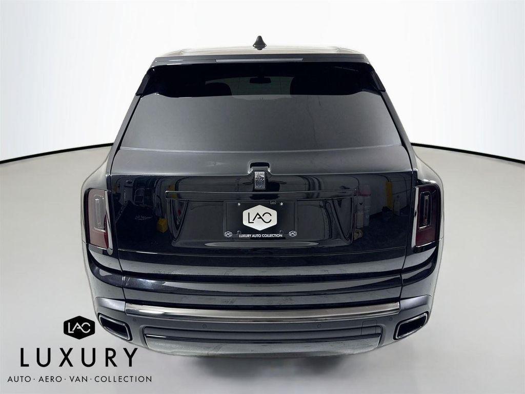 used 2021 Rolls-Royce Cullinan car, priced at $279,799