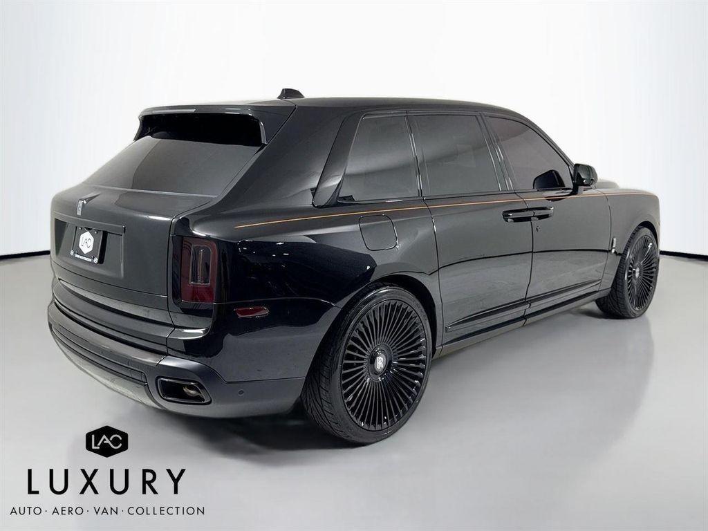 used 2021 Rolls-Royce Cullinan car, priced at $279,799
