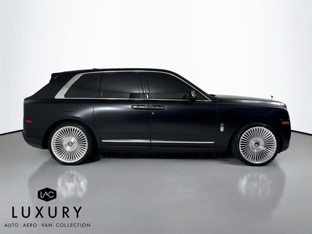 used 2021 Rolls-Royce Cullinan car