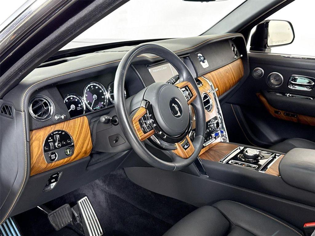 used 2021 Rolls-Royce Cullinan car