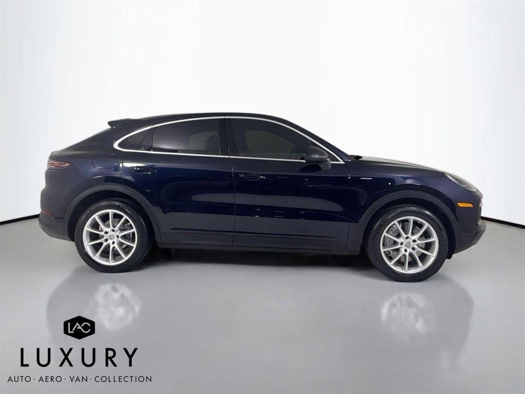 used 2022 Porsche Cayenne car, priced at $55,999