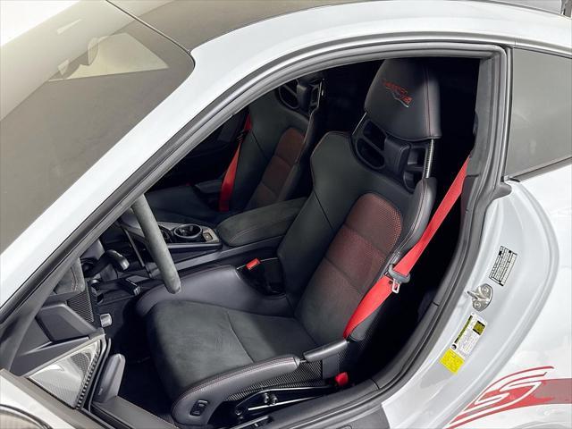 used 2023 Porsche 911 car, priced at $395,999