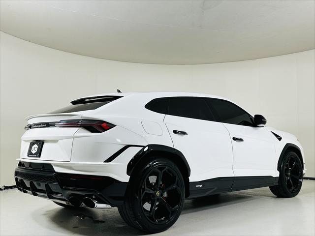 used 2023 Lamborghini Urus car, priced at $253,999