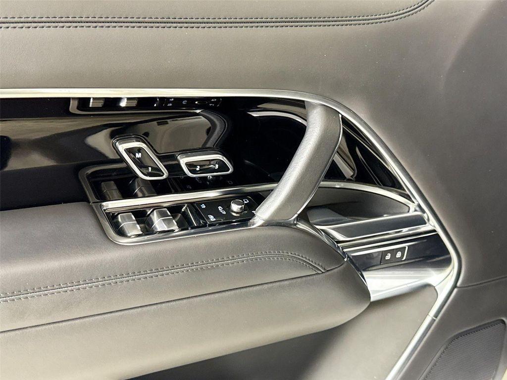 used 2023 Land Rover Range Rover car, priced at $107,999