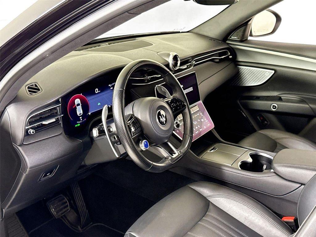 used 2024 Maserati Grecale car, priced at $39,999