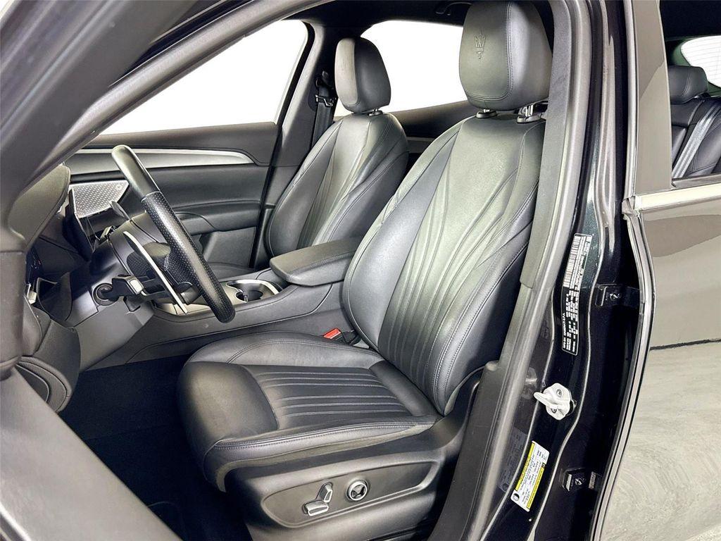 used 2024 Maserati Grecale car, priced at $39,999