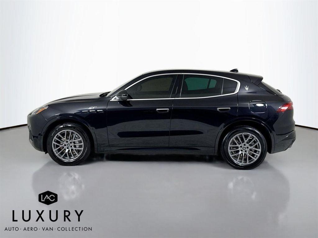used 2024 Maserati Grecale car, priced at $39,999
