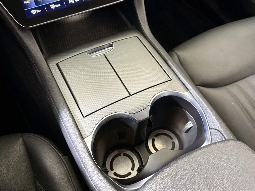 used 2024 Maserati Grecale car, priced at $39,999