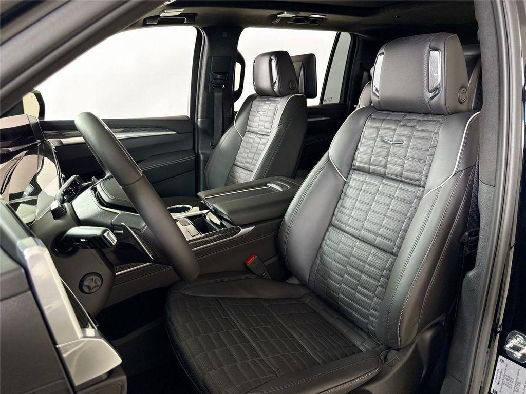 used 2025 Cadillac Escalade ESV car, priced at $284,999