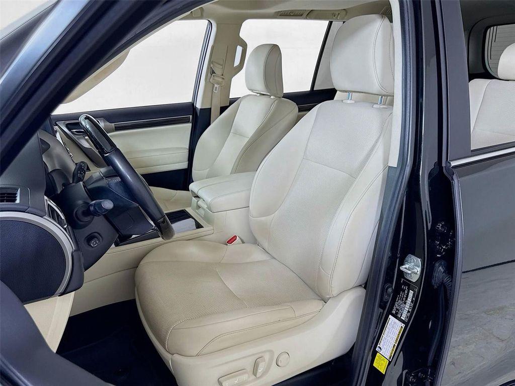 used 2023 Lexus GX 460 car, priced at $51,999