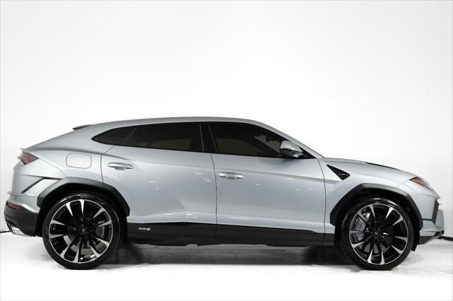 used 2024 Lamborghini Urus car, priced at $273,999