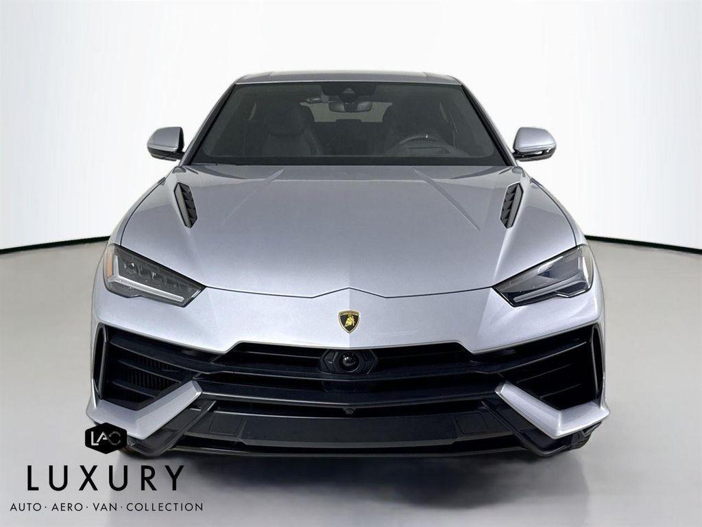 used 2024 Lamborghini Urus car, priced at $259,999