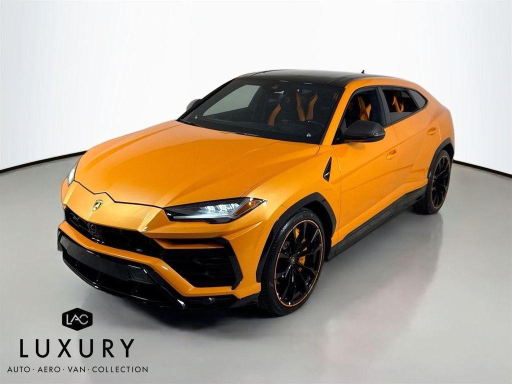 used 2022 Lamborghini Urus car, priced at $228,999