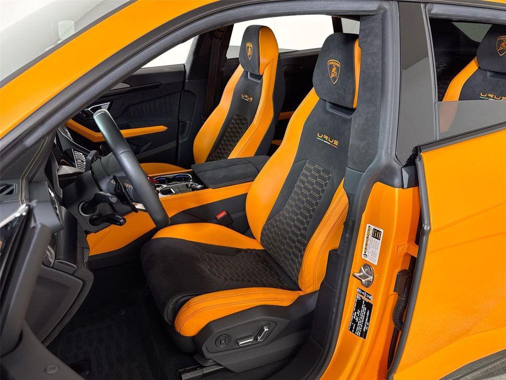 used 2022 Lamborghini Urus car, priced at $228,999